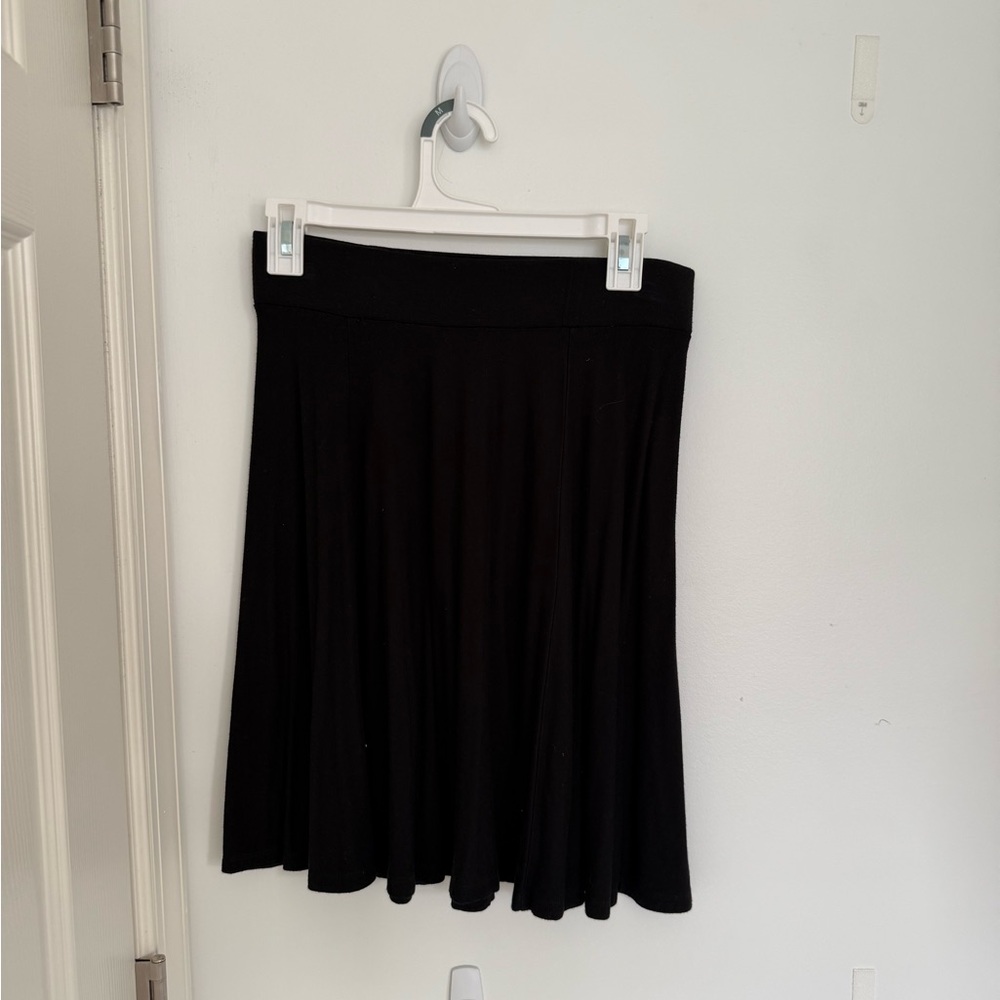 LOFT Black Knee-Length Skater Skirt